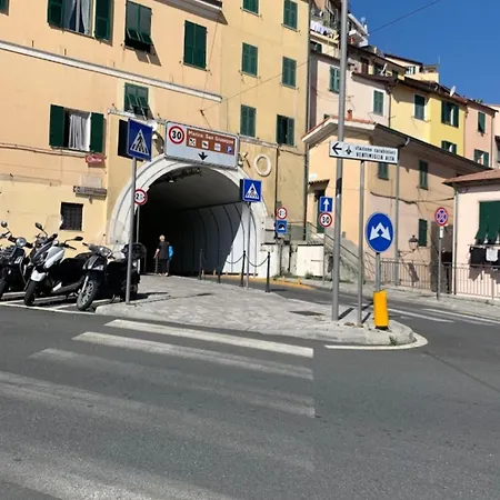 Le Quattro Esse ונטימיגליה